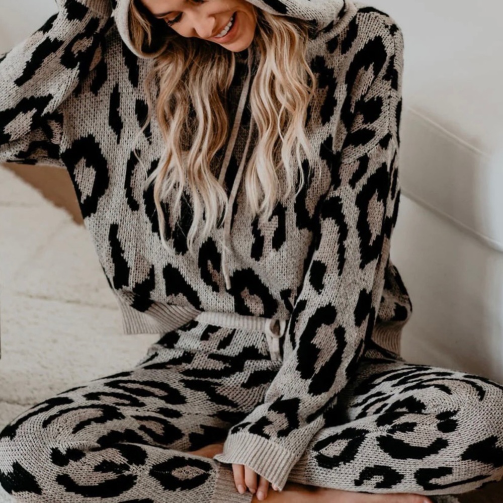 Vici Leopard Knit Lounge Set